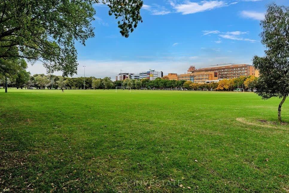 Pride Fawkner Apartments Bay-View Melbourne Luaran gambar