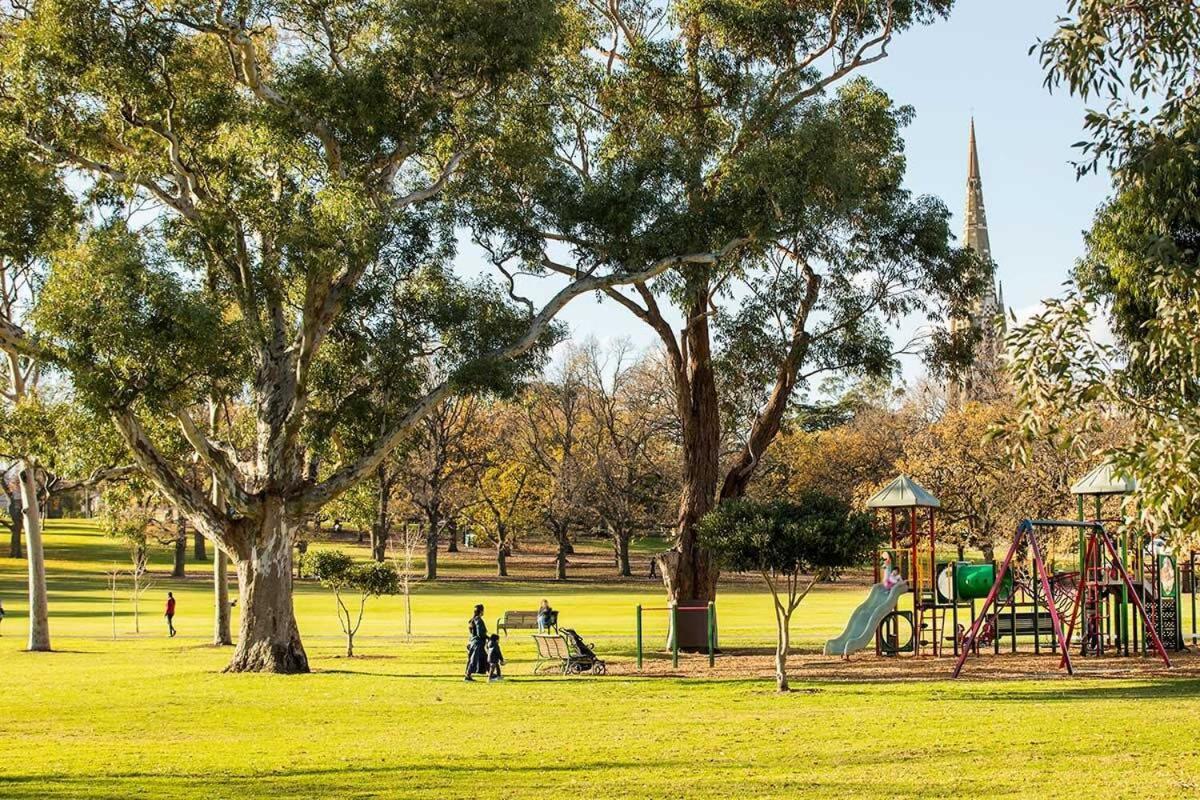 Pride Fawkner Apartments Bay-View Melbourne Luaran gambar